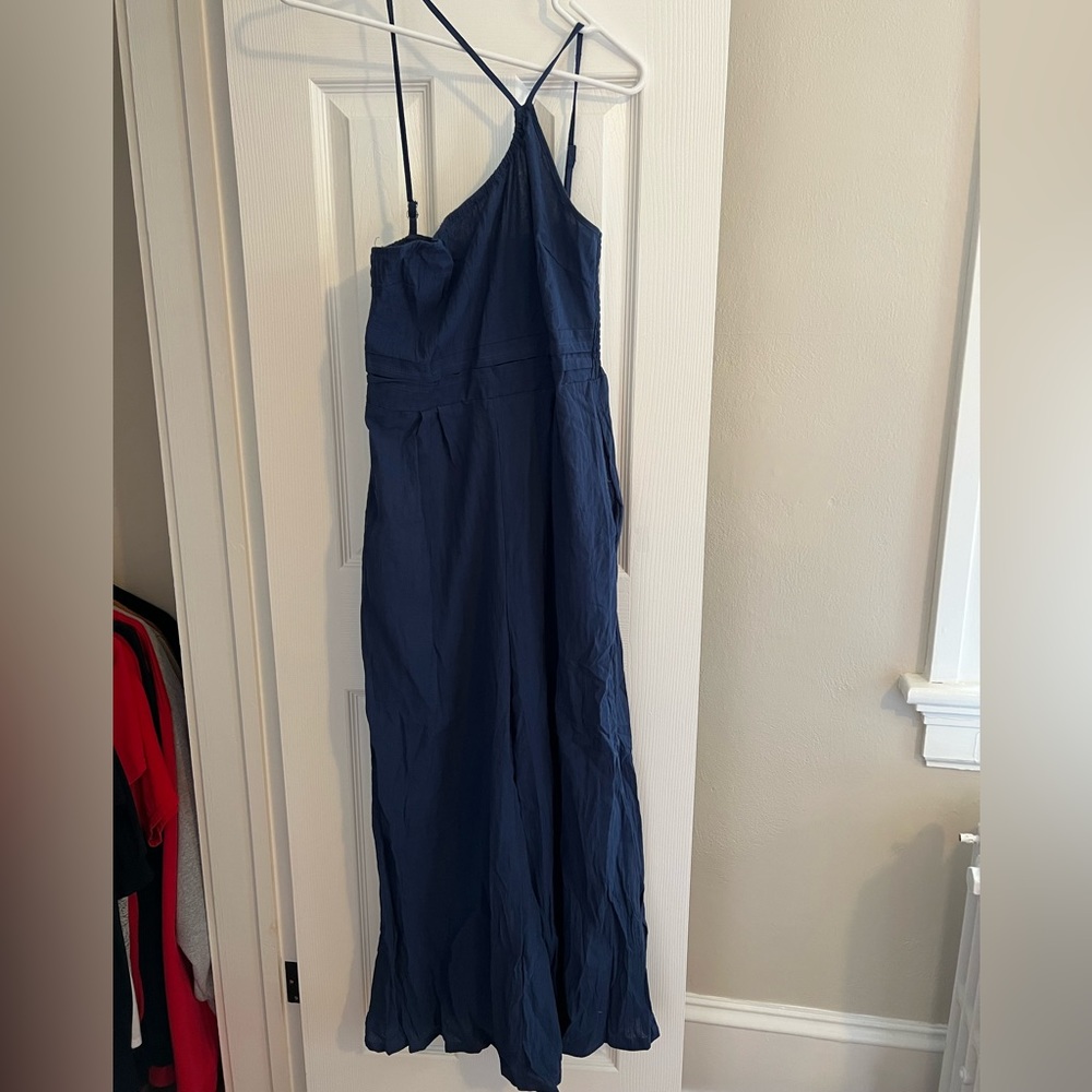 Women’s cross shoulder jumpsuit w/pockets